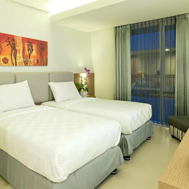 Superior, Double or Twin Bed, Euphoria Hotel 2/7