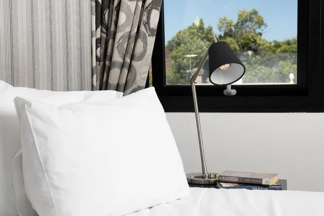 غرفة بسريرين لذوي الإعاقة، Sora East Melbourne 3/5