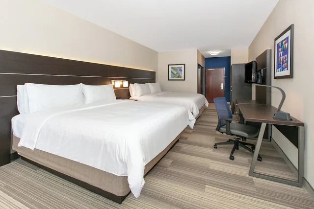 غرفة قياسية بسريرين كينج، Holiday Inn Express Hotel And Suites Seaside Convention Center 4/9