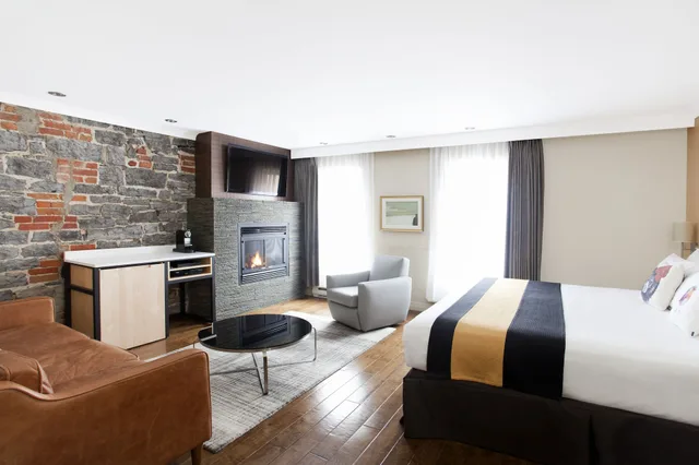 غرفة ديلوكس بسرير كينج، Hotel Du Vieux Quebec 4/6