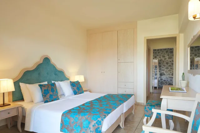 Family, 4 Beds, Civitel Creta Beach 3/9