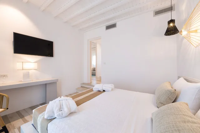 جناح سوبيريور بسرير مزدوج بإطلالة على الحديقة مع أريكة، OSOM RESORT 2/6