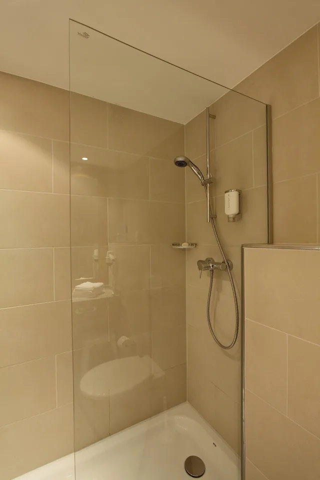 Family, Double and Twin Beds, Valley View، H Plus Hotel Willingen 8/10