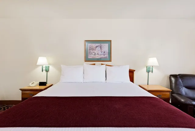 جناح بسرير كينج بغرفة نوم واحدة، Days Inn by Wyndham San Angelo 6/10