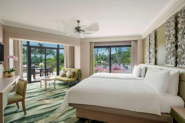 غرفة بسريرين منفصلين بإطلالة على المسبح، Shangri-La Rasa Sentosa, Singapore 1/4
