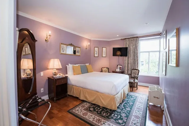 غرفة قياسية بسرير كوين، Manoir Sherbrooke 1/5