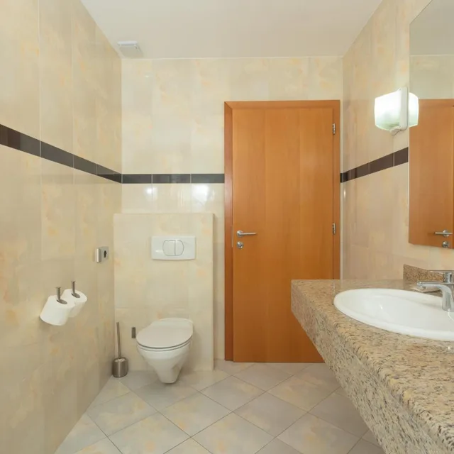 غرفة كومفورت عائلية بشرفة، Family Hotel La Luna – All inclusive 4/8