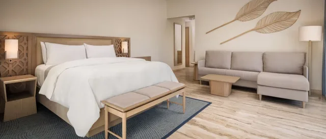 Junior Suite, The Westin Puntacana Resort And Club 1/2