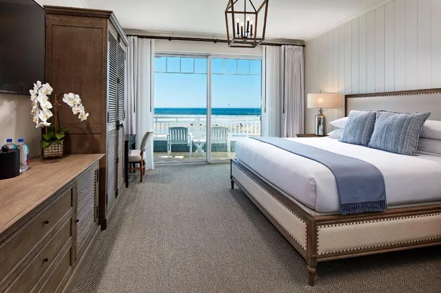 Guest Room, Premium, King Bed, Ocean Front, Sofa, Balcony، Vespera Resort on Pismo Beach, Autograph Collection 1/3
