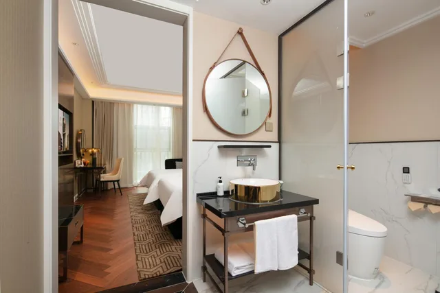 Elegant, Twin Beds، Metropolo Zhenjiang Railway Station Wanda Square 7/7