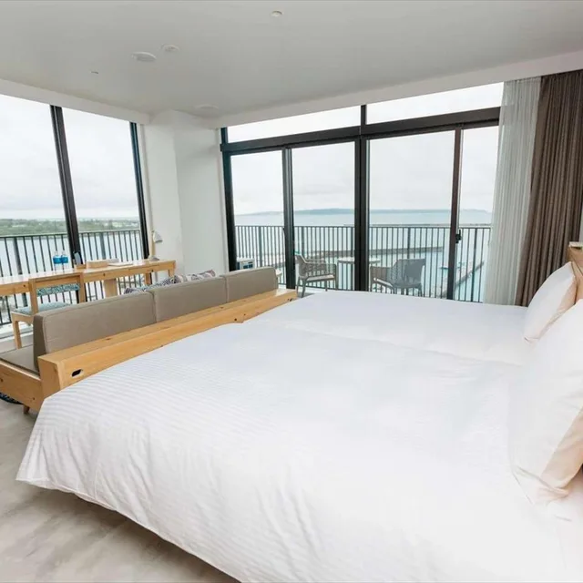 Superior, Twin Beds, Sea View, Hotel Locus 2/9