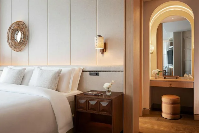 1 Bedroom, Astor, Suite, King Bed, Sea Front, Terrace, Large, Main Building، St Regis Mardavall Mallorca Resort 5/7