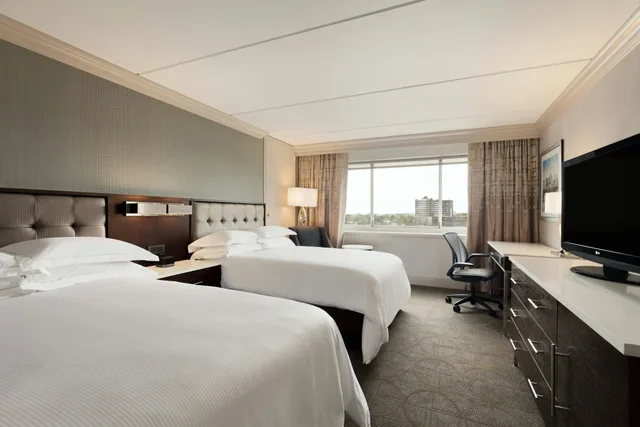 غرفة بسريرين مزدوجين لذوي الإعاقة، Hilton Philadelphia City Avenue 1/4
