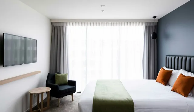 غرفة لذوي الإعاقة، Abode Kingston 1/2
