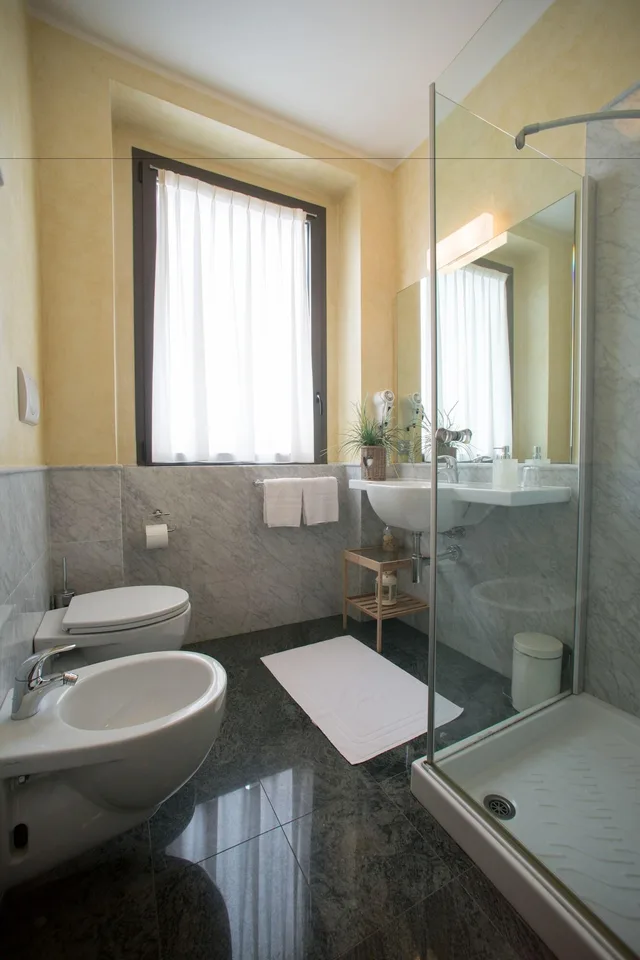 غرفة ثلاثية، BergHotel 5/6