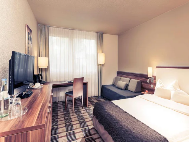 غرفة قياسية ثلاثية مع أريكة، Sunday Hotel Saarbrucken Sud 1/10