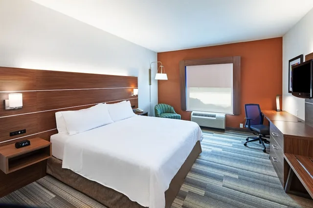 غرفة قياسية بسرير كينج لذوي الإعاقة، Holiday Inn Express Hotel And Suites Jasper 1/2
