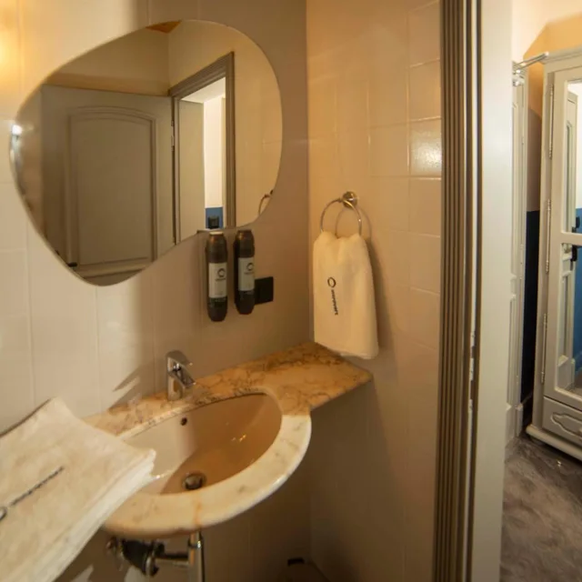 غرفة اقتصادية بسرير مزدوج، Maria Luisa Hotel 4/7