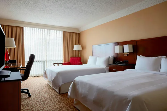 غرفة بسرير مزدوج، Stamford Marriott Hotel & Spa 1/2