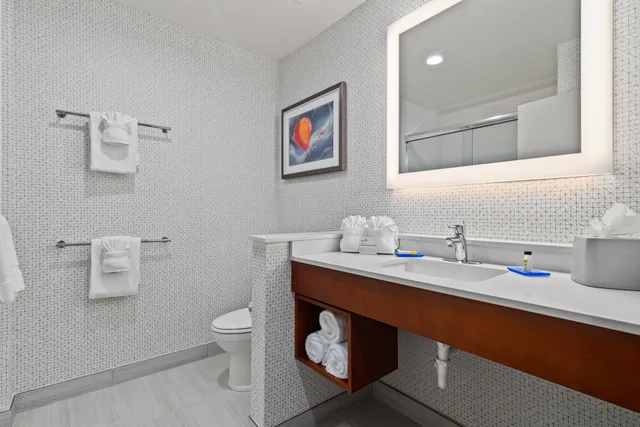 غرفة بسريرين لذوي الإعاقة، Holiday Inn Express Suites Orlando Lk Buena Vista Area 2/3