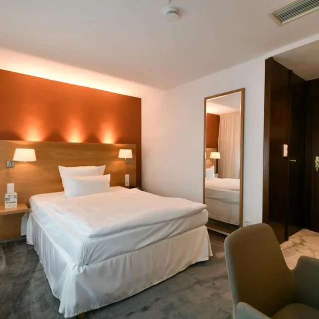 غرفة كومفورت، Hotel Adler Asperg 8/10