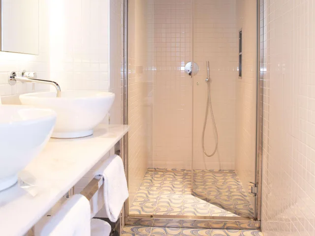 Large Mama, Double Bed, Avenue View, Balcony، Mama Shelter Lisboa 2/2