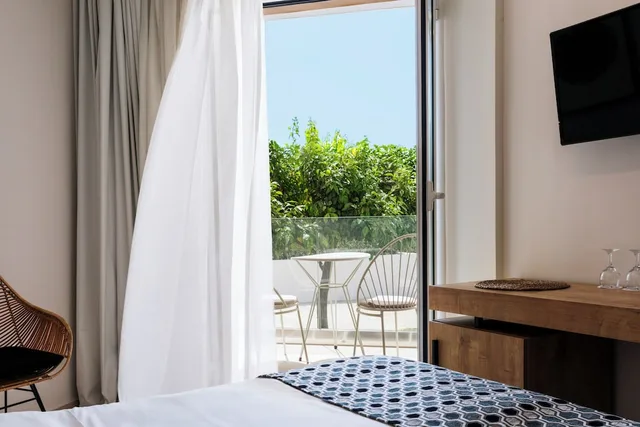 غرفة كومفورت بسريرين منفصلين بإطلالة على الحديقة، Amaronda Resort Spa 3/4