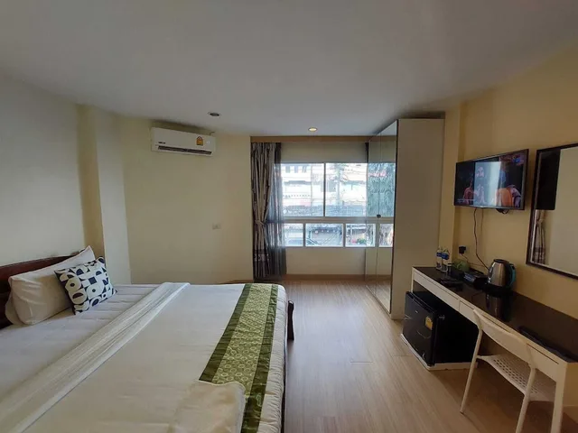 غرفة ديلوكس بسرير كينج، V Check Inn Sukhumvit 22 1/8