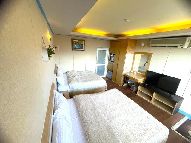 غرفة رباعية بإطلالة، Emmanuel Farmhouse 2/2