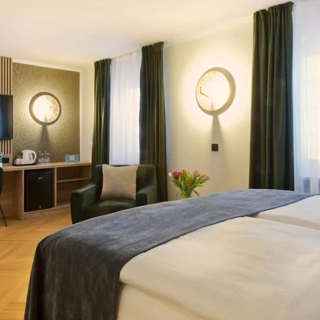 غرفة ديلوكس بسرير مزدوج، Atrium Hotel Amadeus 2/4