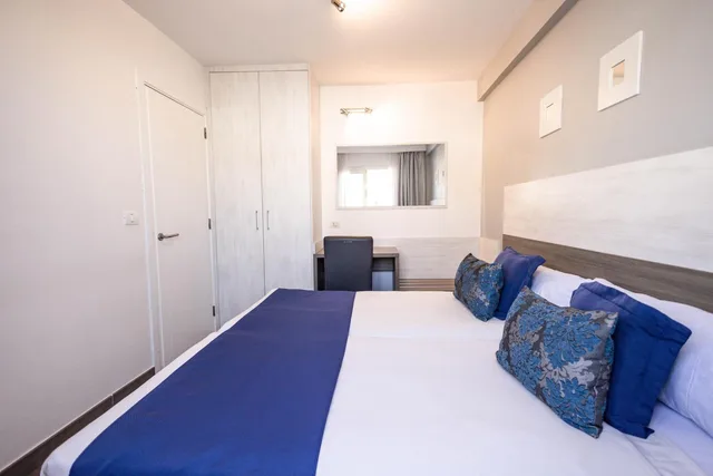 Classic One Bedroom Apartment with balcony limited Sea View, Servatur Castillo De Sol 3/4