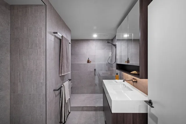 2 Bedrooms, Penthouse, Double and Twin Beds, Murphy Bed, Ocean View، ELOUERA TOWER BEACHFRONT APARTMENTS 6/6
