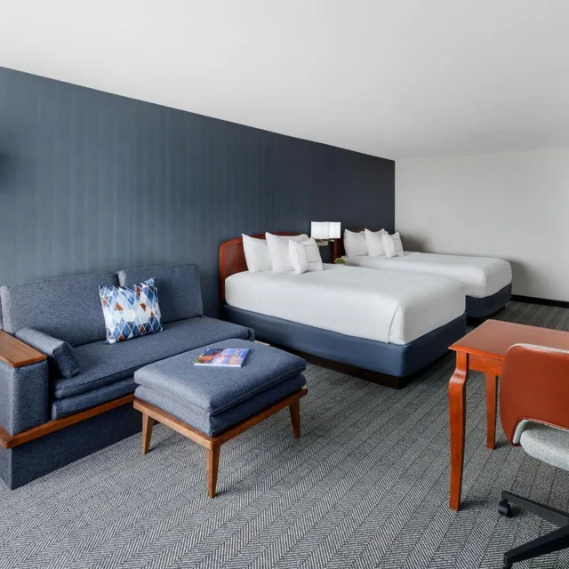 غرفة بسريرين كوين في طابق مرتفع، Courtyard Sacramento Folsom 7/10