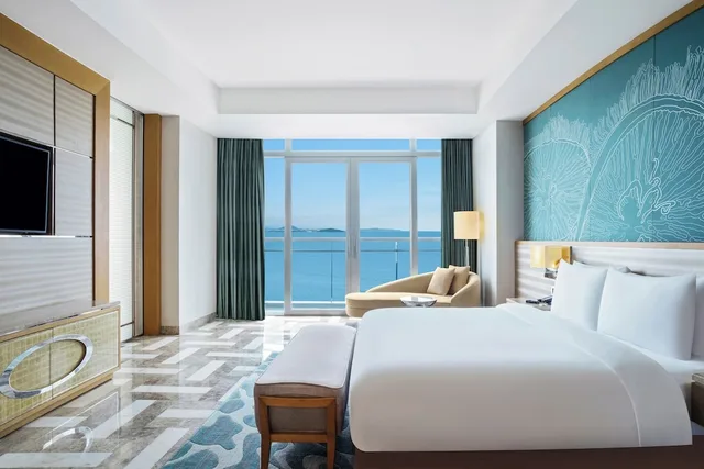 Imperial, Ambassador, Ocean, Suite, King Bed، Atlantis Sanya 2/5