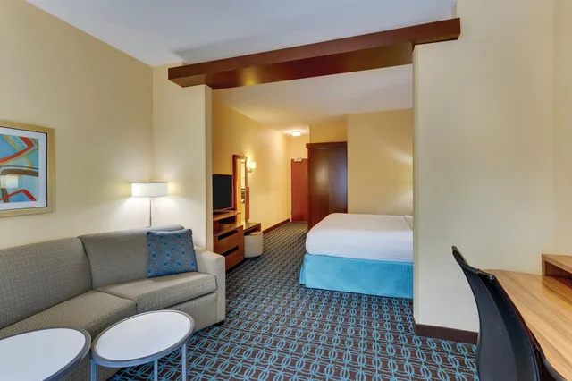 جناح بسرير كينج، Fairfield Inn Suites Dunn I 95 2/4