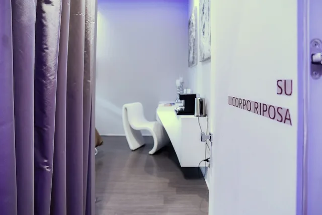 غرفة ديلوكس بسرير مزدوج بإطلالة على المدينة بشرفة، Le Camp Resort 4/6