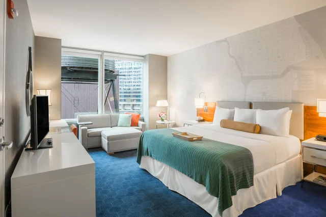 غرفة ديلوكس بسريرين، Kinzie Hotel 2/8