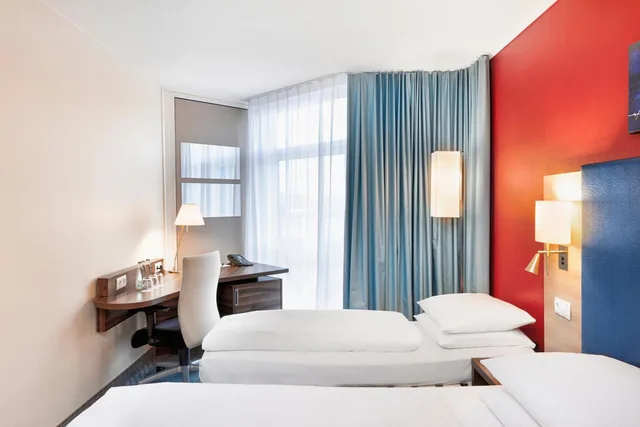 غرفة كومفورت ثلاثية بسرير فردي، H Hotel Koln Bruhl 6/10
