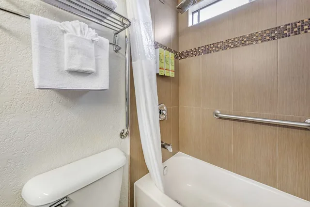 غرفة بسريرين كوين، Best Western Americana Inn 4/5
