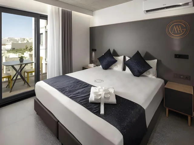 Standard, Grands Suites Hotel Residences & Spa 1/2