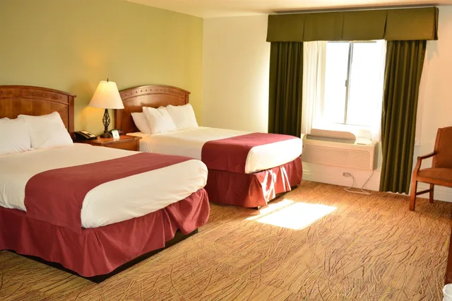 Standard, 2 Queen Beds, Accessible, Best Western Red Hills 4/6