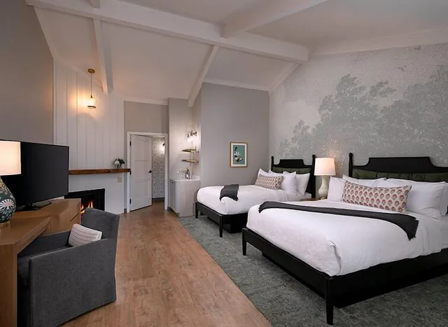 غرفة تقليدية بسريرين كوين لذوي الإعاقة، Fireside Inn On Moonstone Beach 1/4