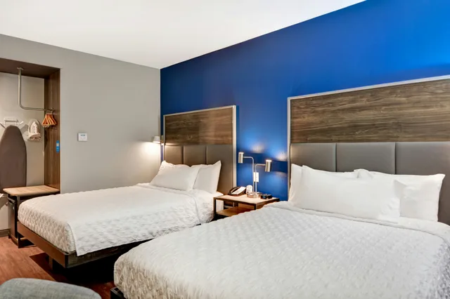 غرفة بسريرين كوين، Tru By Hilton Idaho Falls 2/5