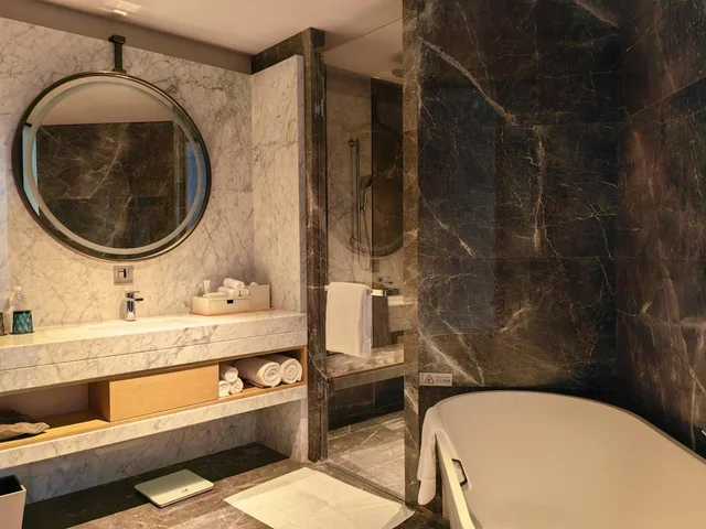 غرفة بسرير كينج بإطلالة على المدينة، Liyang Marriott Hotel 8/8