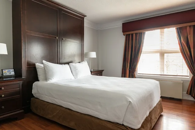 Plus, Classic, Suite, Queen Bed، Hotel Le Bonne Entente 2/2
