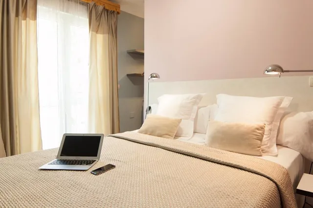 Room, Queen Bed, Terrace, Villa Lorena Malaga 4/7