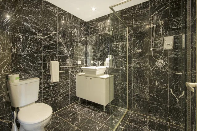 غرفة بريميوم بسرير كوين، THE CHERMSIDE APARTMENTS 6/6