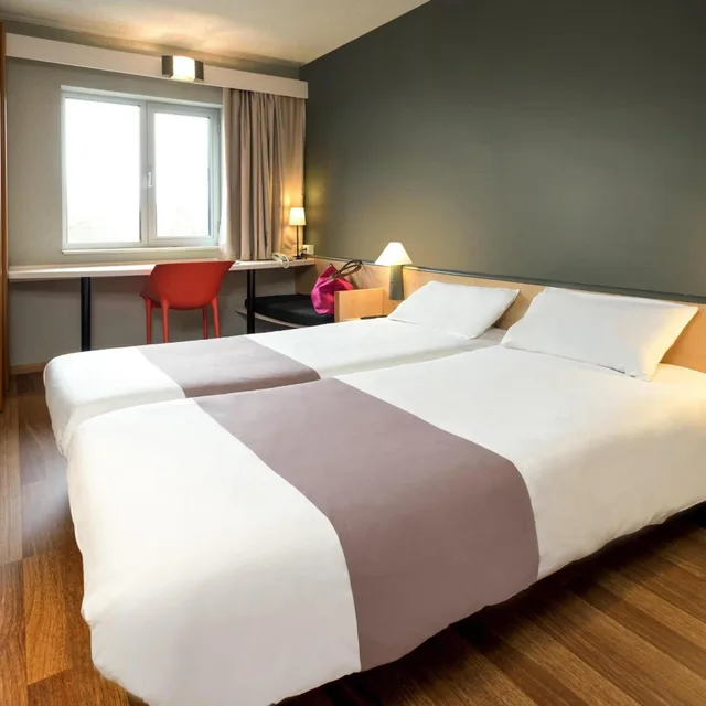 غرفة قياسية بسرير فردي، IBIS CHARLEROI CENTRE GARE 2/10