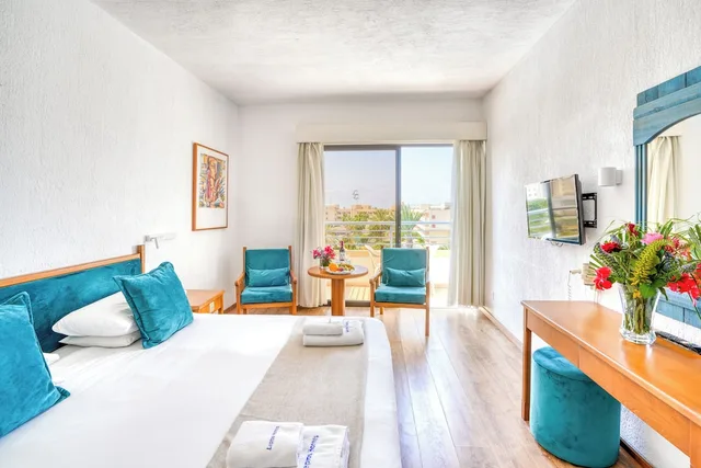 Twin Room, Paphos Gardens Holiday Resort 5/7