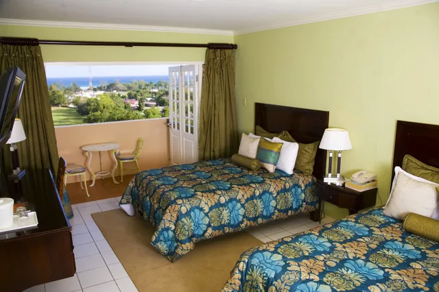 جناح جونيور بسرير كينج، The Cardiff Hotel And Spa 2/6